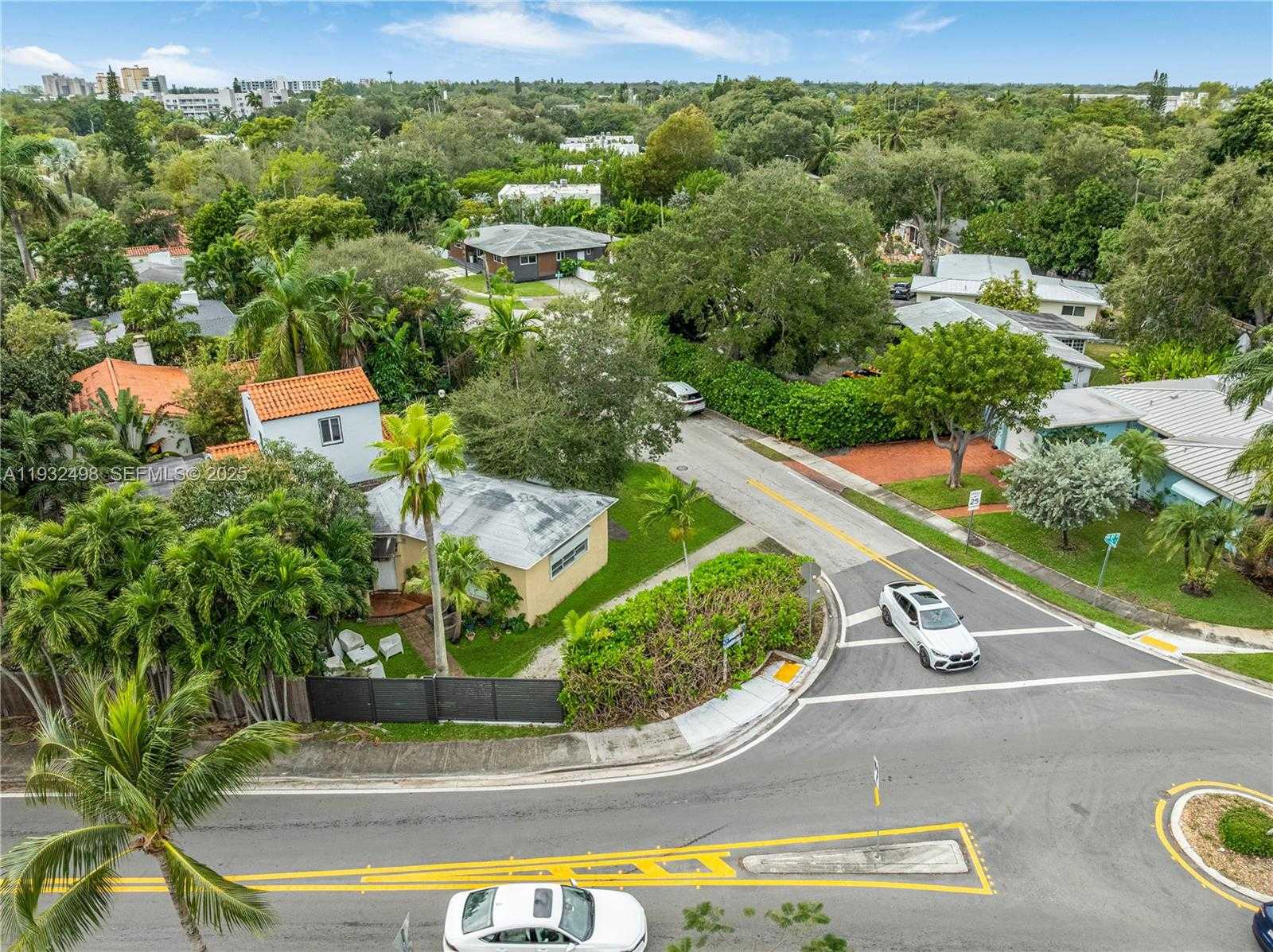 Small Image of 8634 NORTH EAST 10TH AVE, Miami Number 15