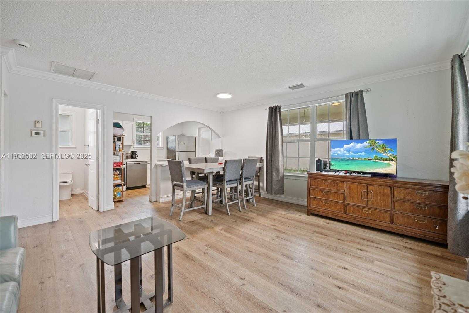 Small Image of 6894 3RD ST, Jupiter Number 10