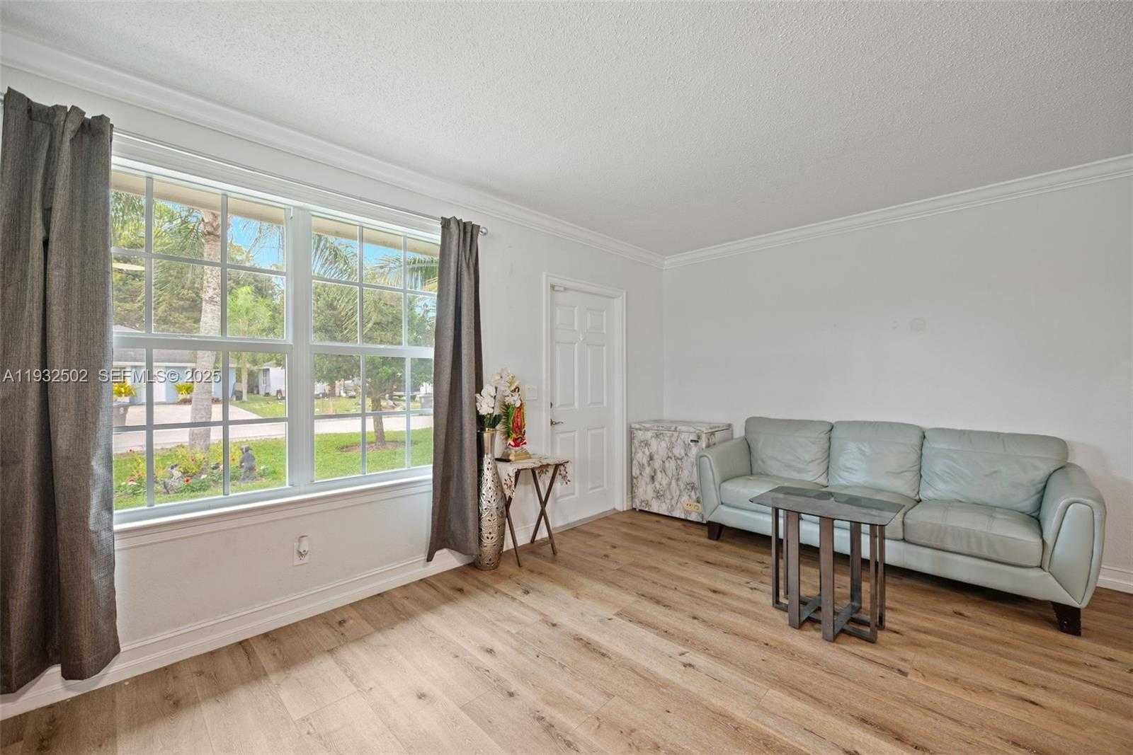 Small Image of 6894 3RD ST, Jupiter Number 13