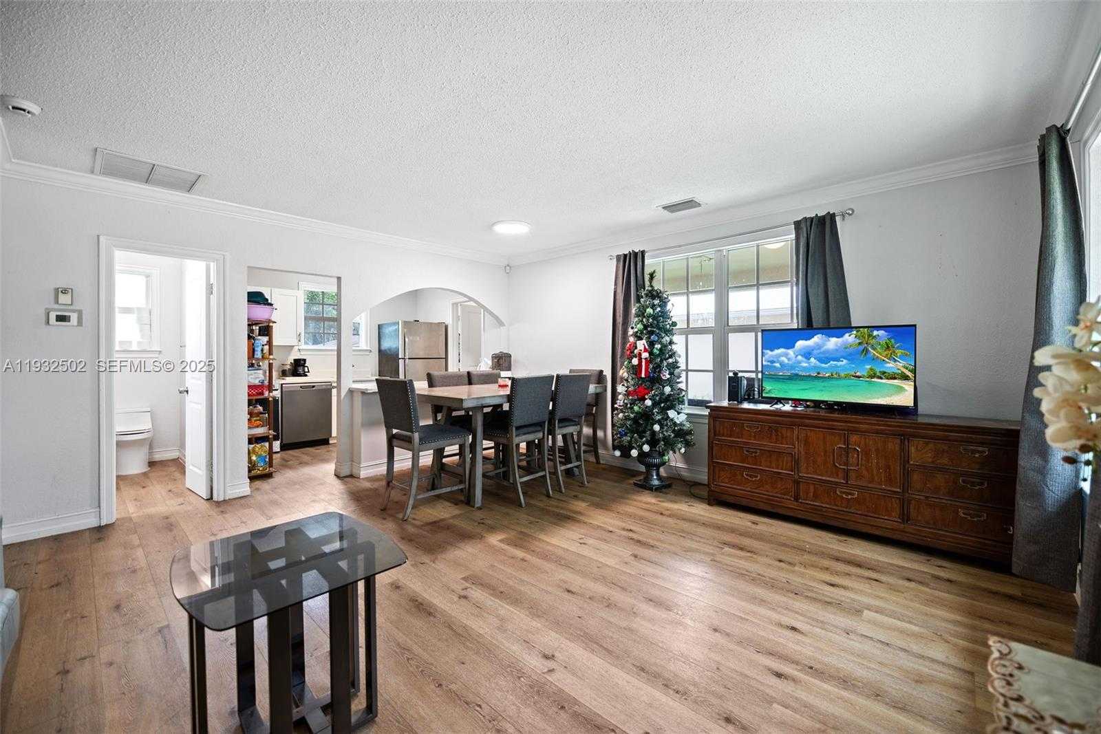 Small Image of 6894 3RD ST, Jupiter Number 19