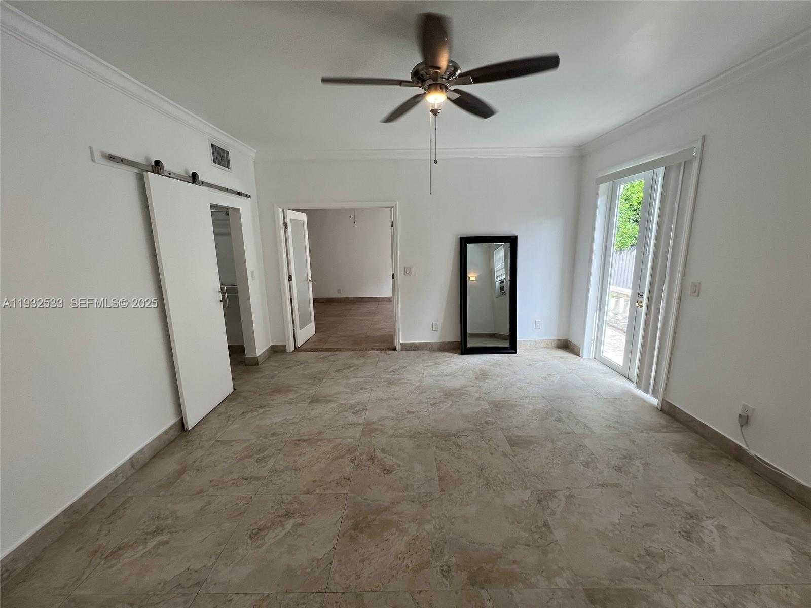 Small Image of 4575 POST AVE, Miami Beach Number 24