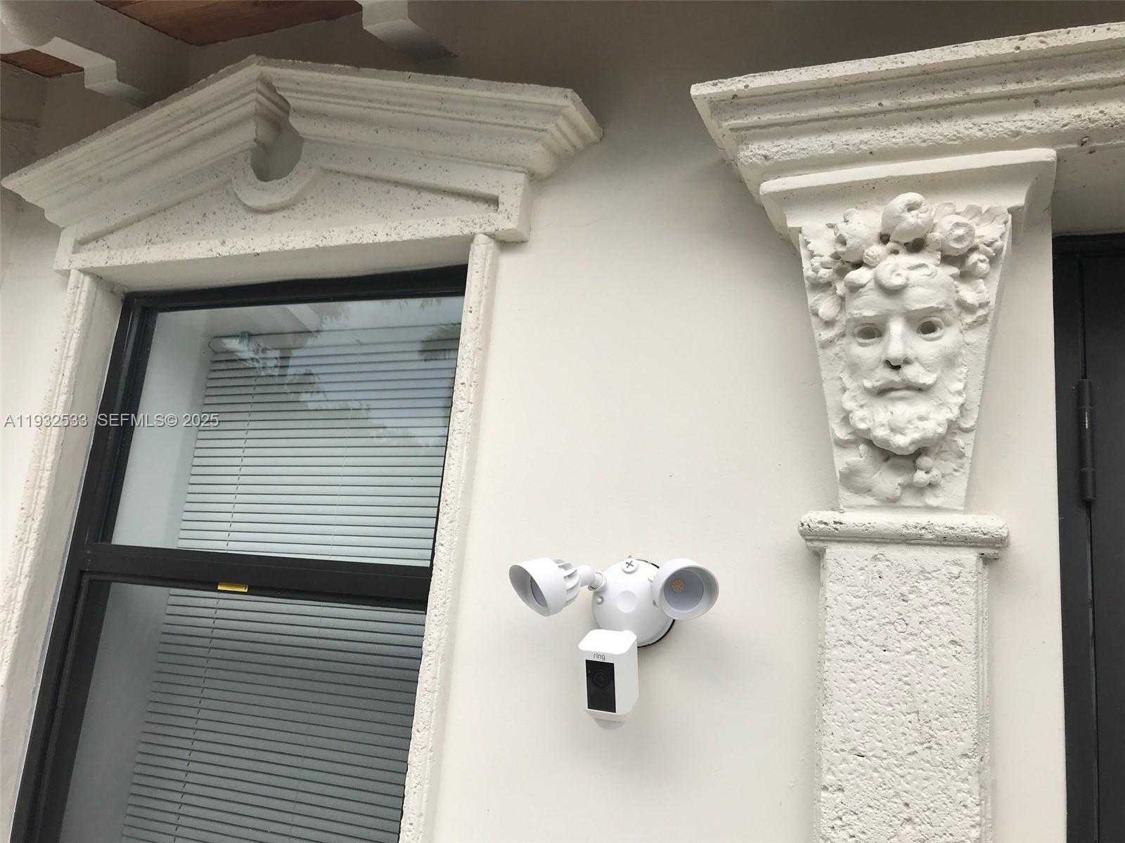 Small Image of 4575 POST AVE, Miami Beach Number 52