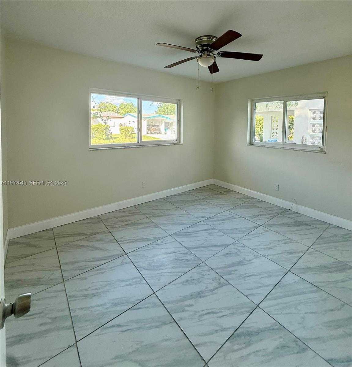 Small Image of 5030 NORTH WEST 42ND ST, Lauderdale Lakes Number 16