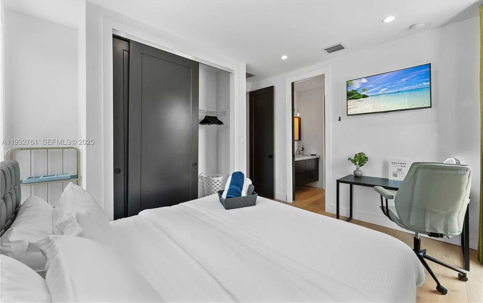 Small Image of 58 NORTH WEST 52ND ST, Miami Number 31