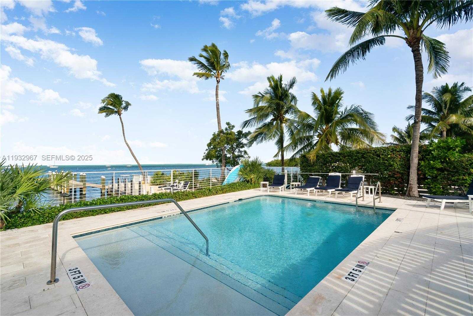 Small Image of Islamorada Number 51