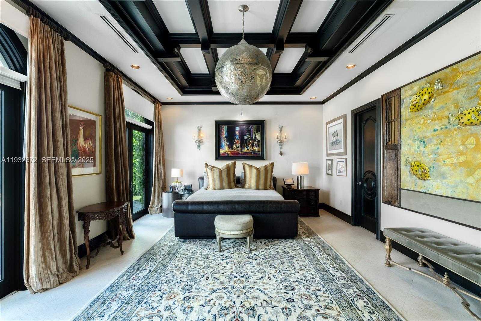 Small Image of 10330 WEST BROADVIEW DR, Bay Harbor Islands Number 20