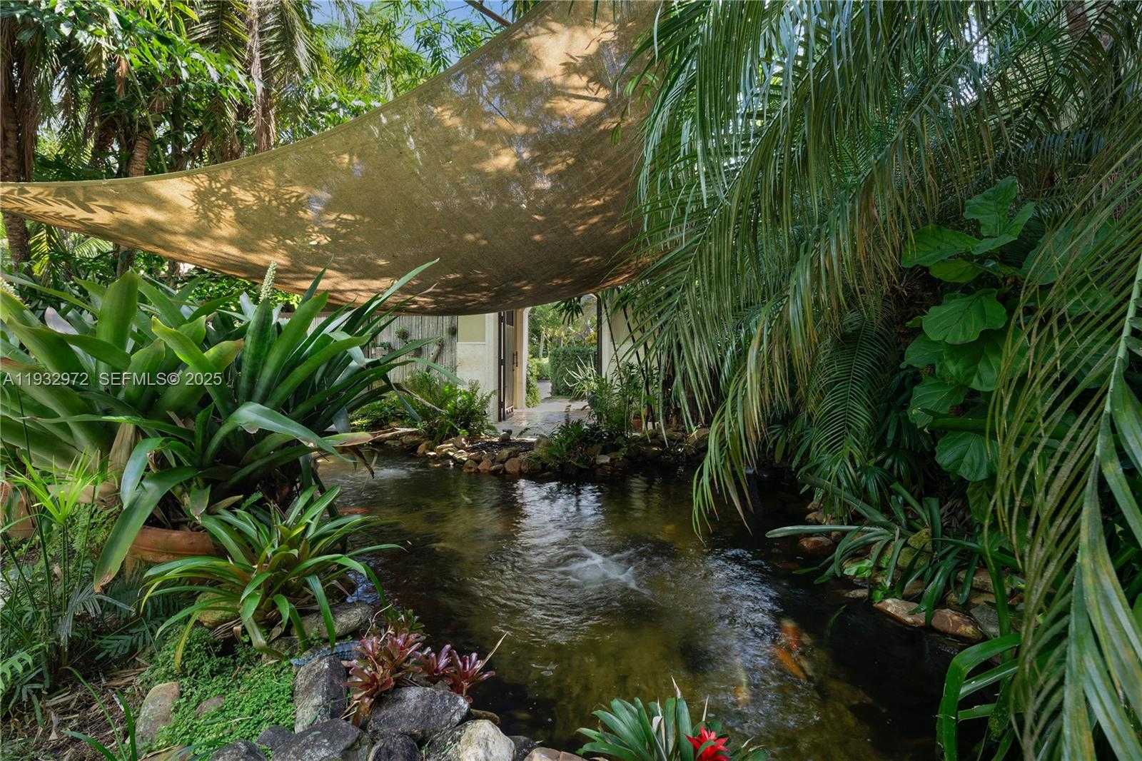 Small Image of 10330 WEST BROADVIEW DR, Bay Harbor Islands Number 27