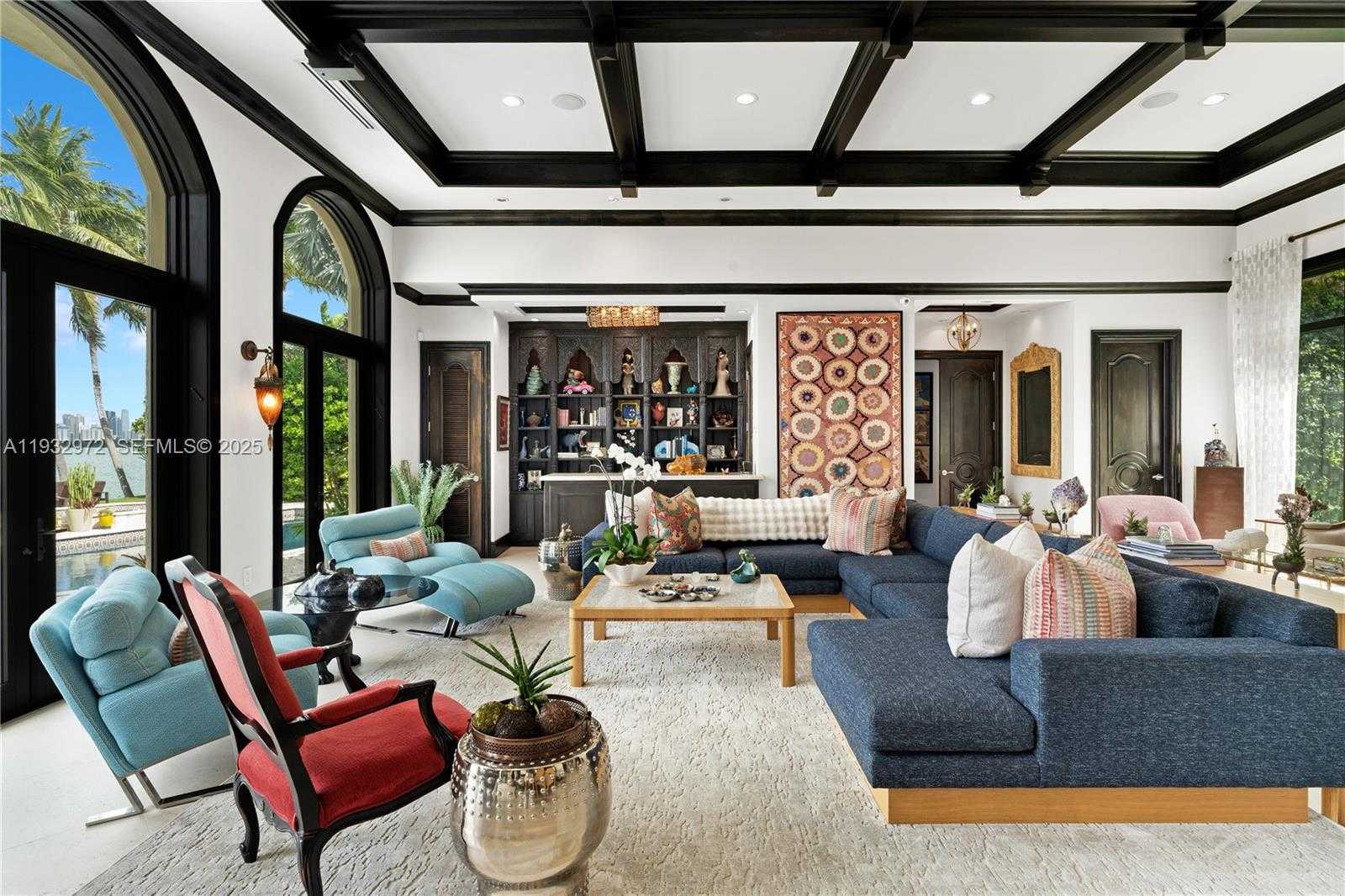 Small Image of 10330 WEST BROADVIEW DR, Bay Harbor Islands Number 7