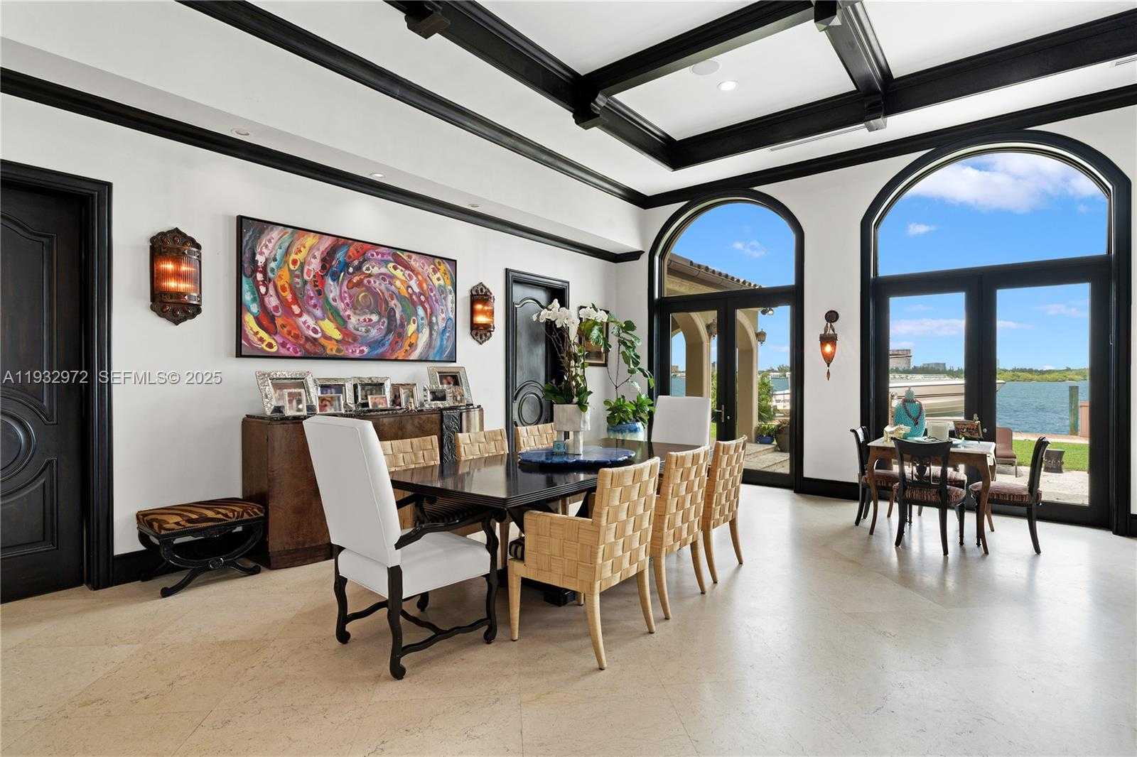 Small Image of 10330 WEST BROADVIEW DR, Bay Harbor Islands Number 8