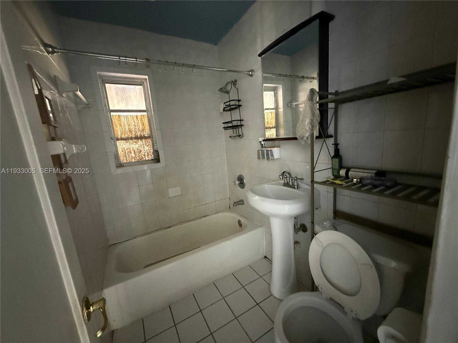 Small Image of 830 SOUTH WEST 72ND AVE, Miami Number 21