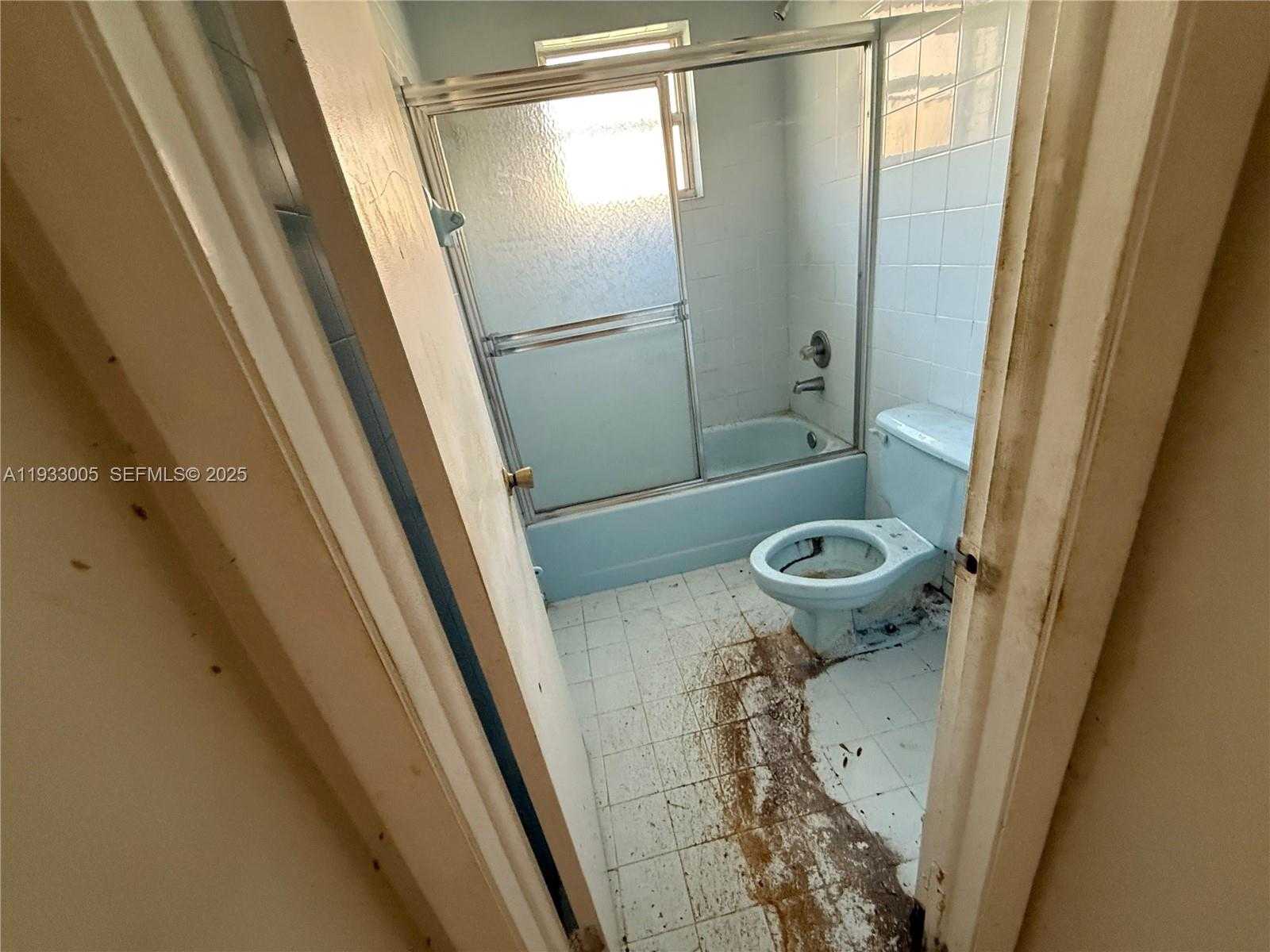 Small Image of 830 SOUTH WEST 72ND AVE, Miami Number 22