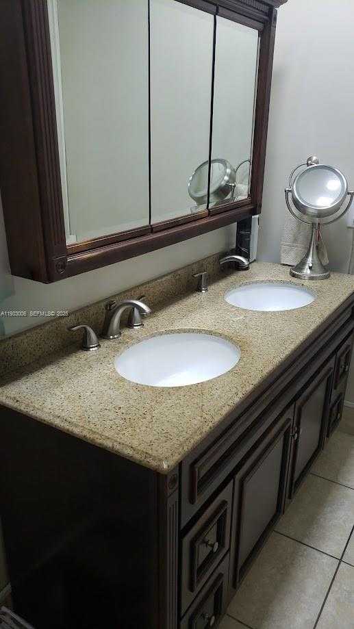 Small Image of 13520 SOUTH WEST 97TH ST, Miami Number 19