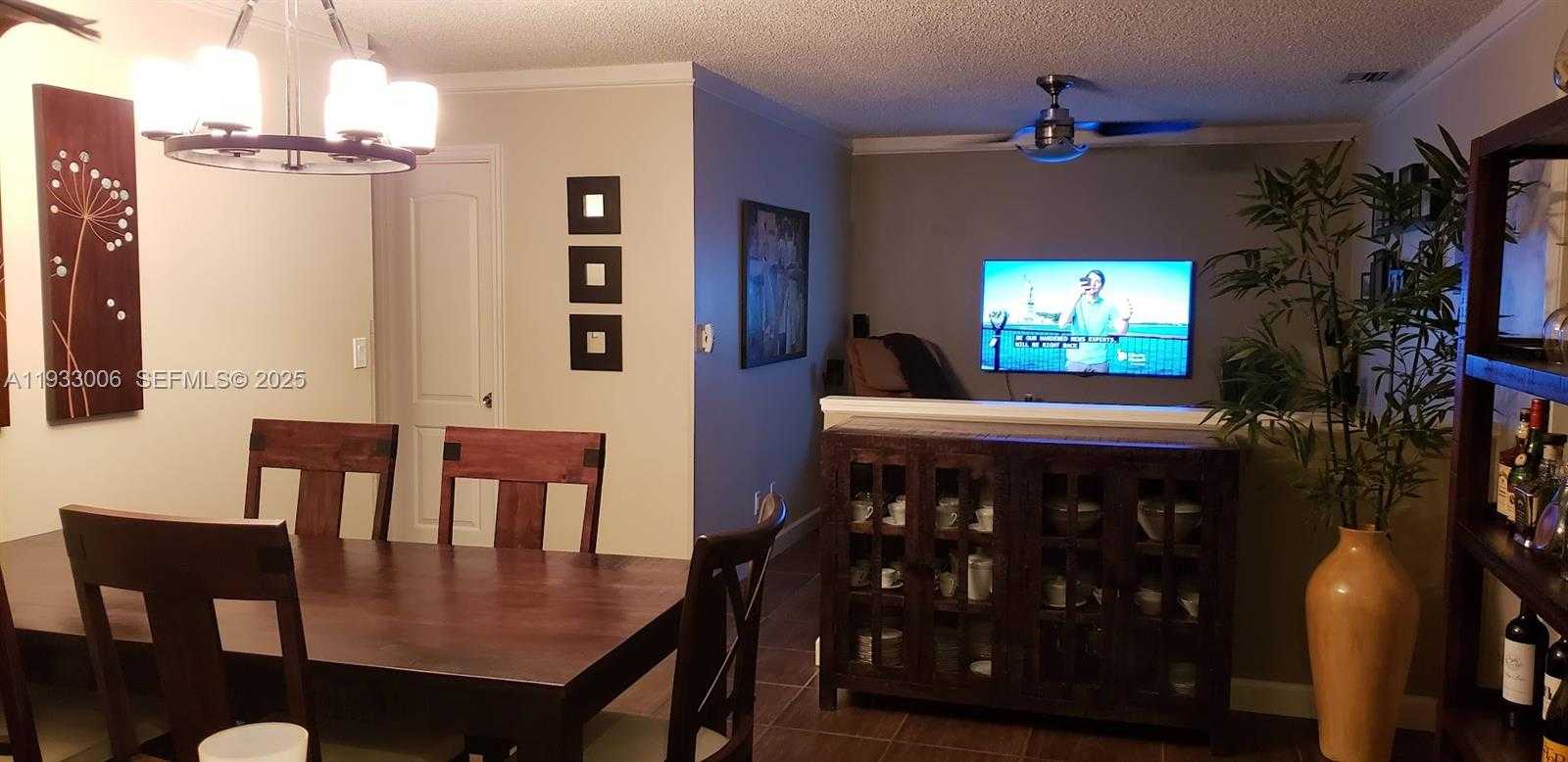 Small Image of 13520 SOUTH WEST 97TH ST, Miami Number 7