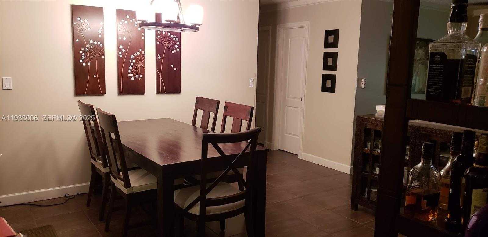 Small Image of 13520 SOUTH WEST 97TH ST, Miami Number 8