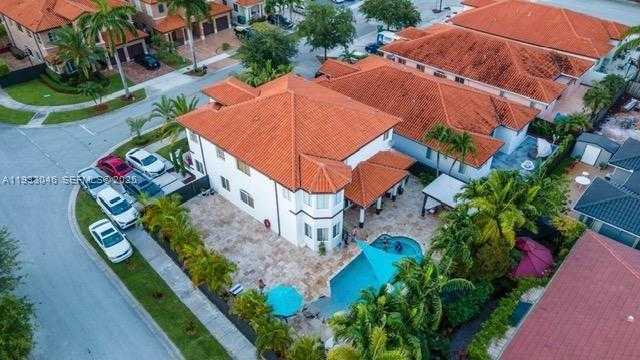 Small Image of 15268 SOUTH WEST 22ND TER, Miami Number 4