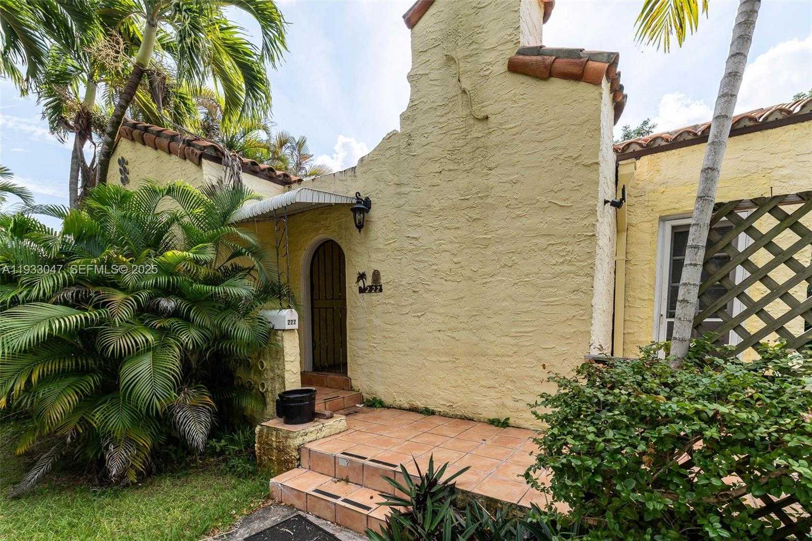 Small Image of 222 ROMANO AVE, Coral Gables Number 13