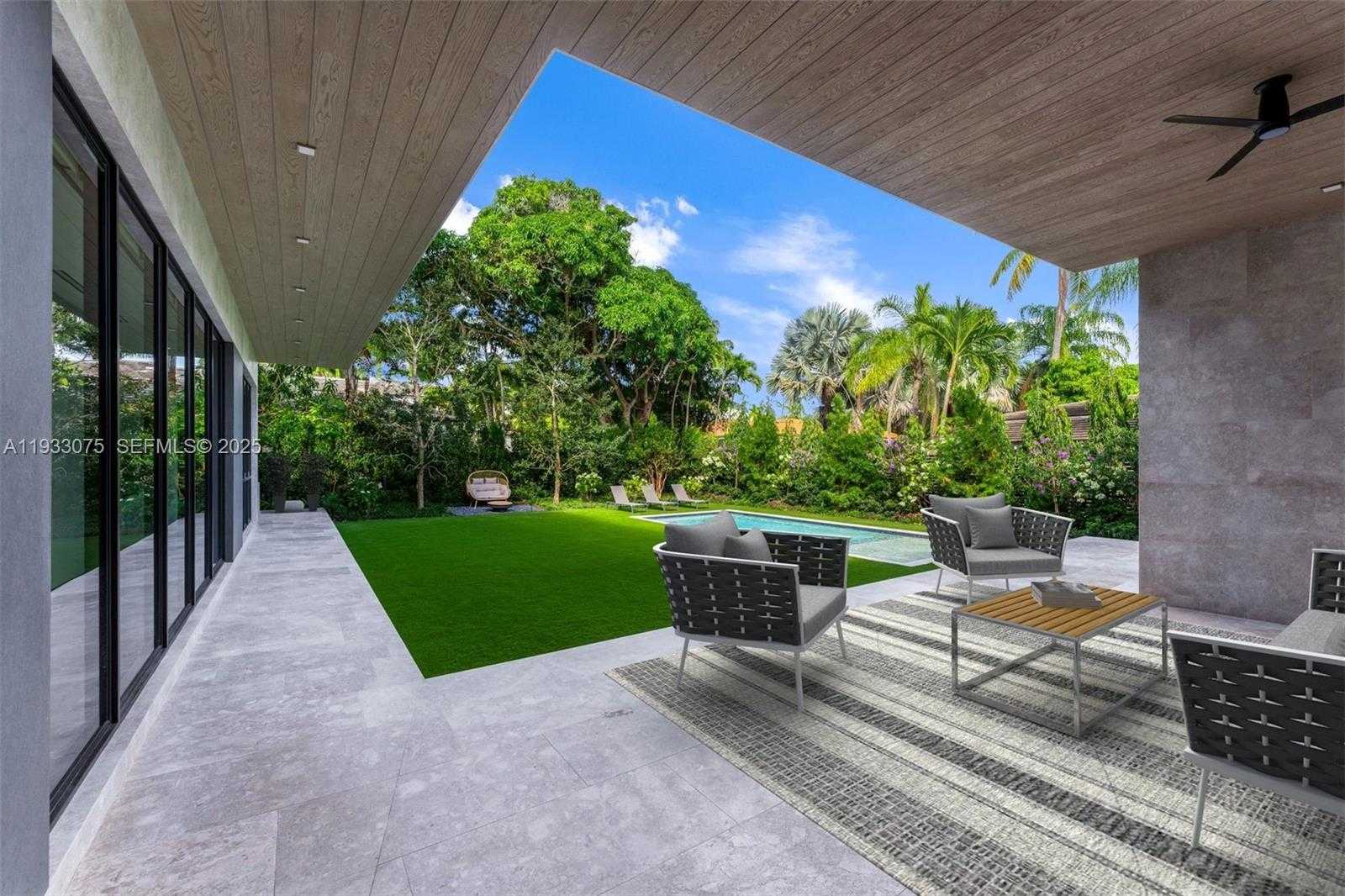 Small Image of 661 MELALEUCA LN, Miami Number 27