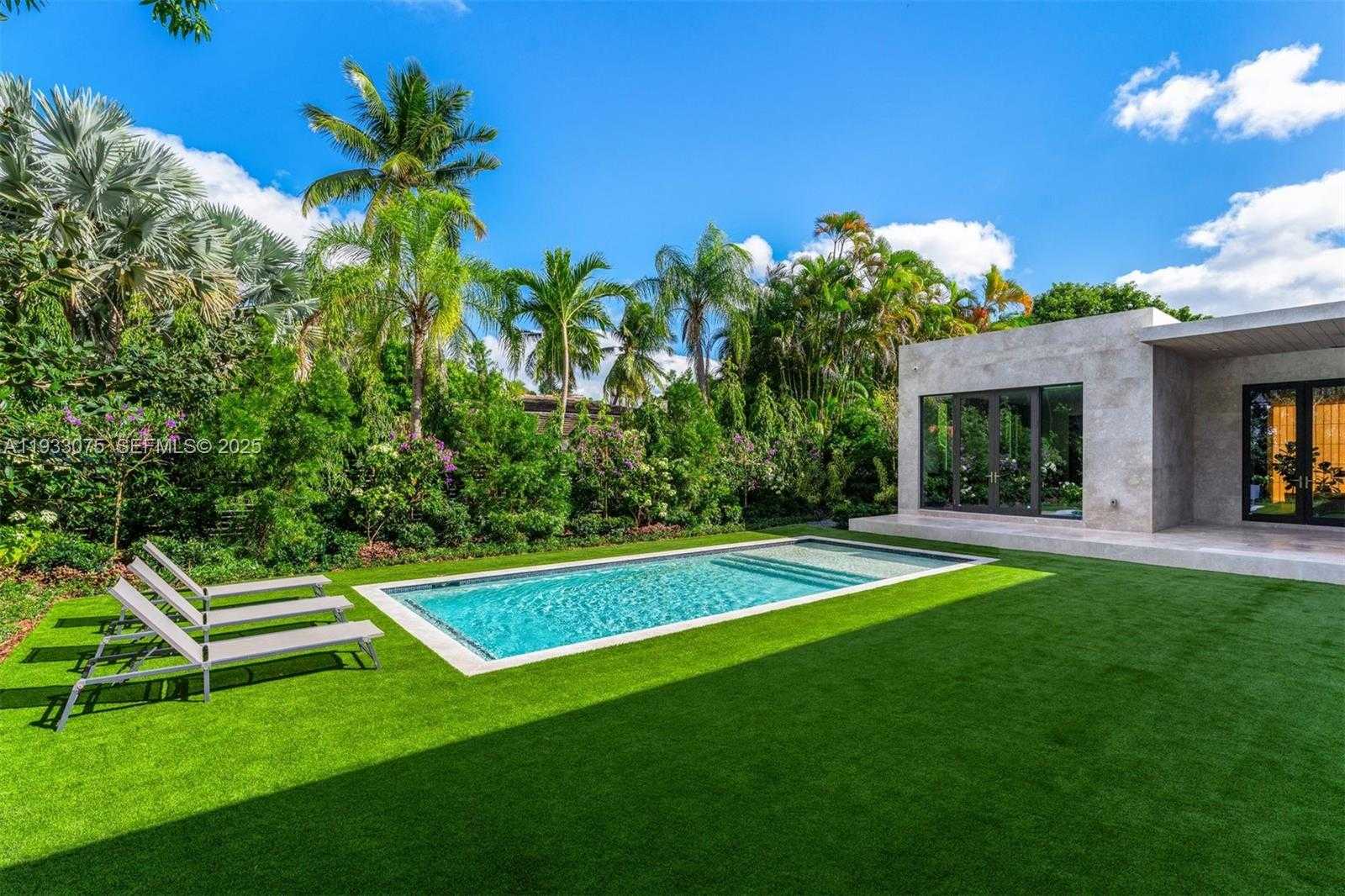 Small Image of 661 MELALEUCA LN, Miami Number 33