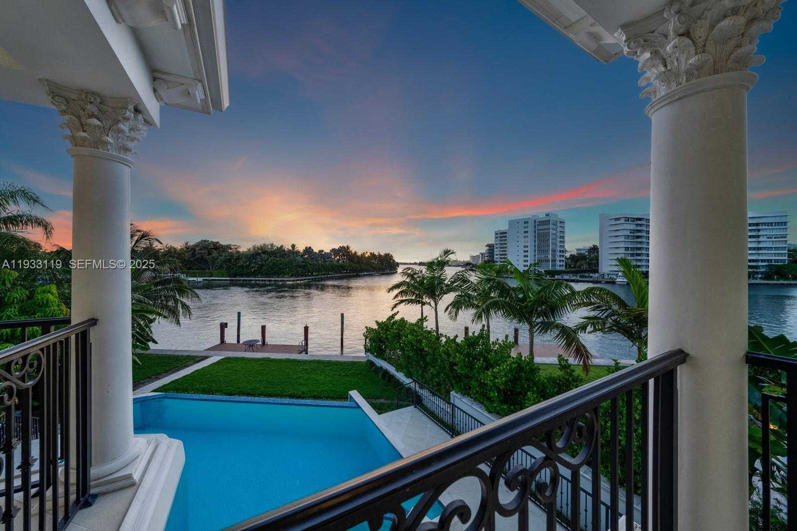 Small Image of 919 92ND ST, Surfside Number 14