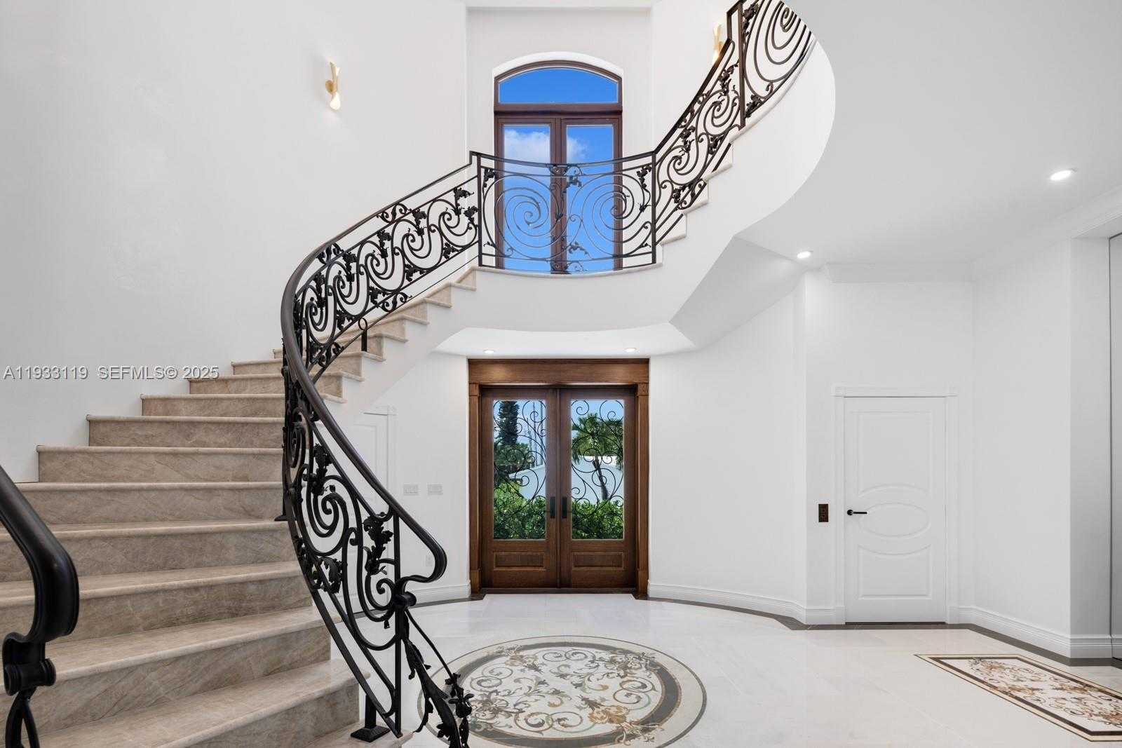 Small Image of 919 92ND ST, Surfside Number 17