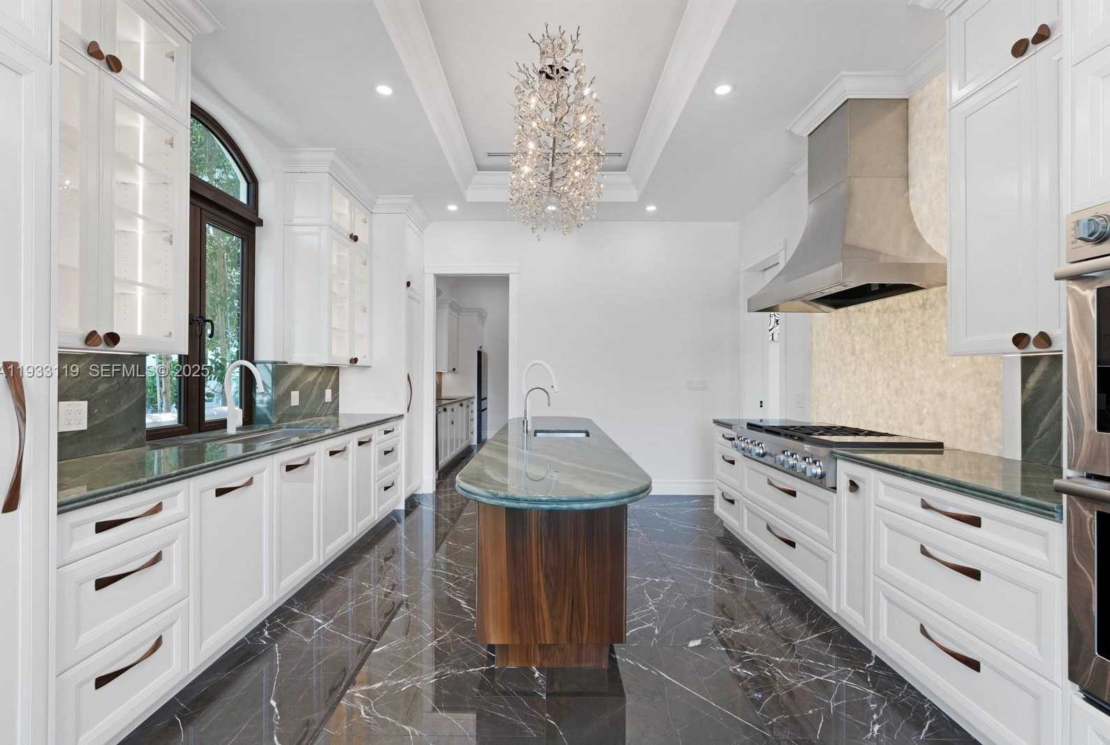 Small Image of 919 92ND ST, Surfside Number 18