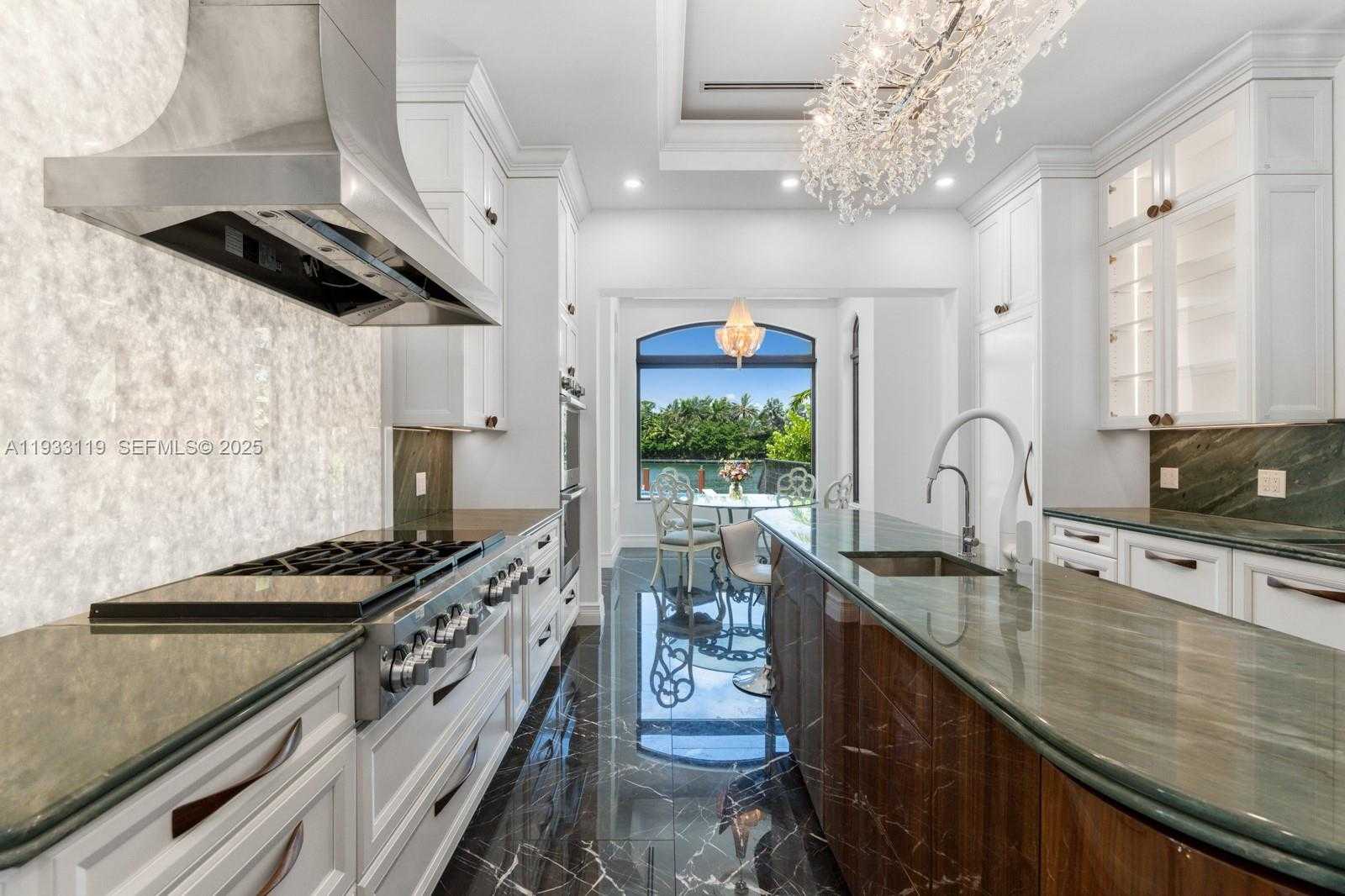 Small Image of 919 92ND ST, Surfside Number 19