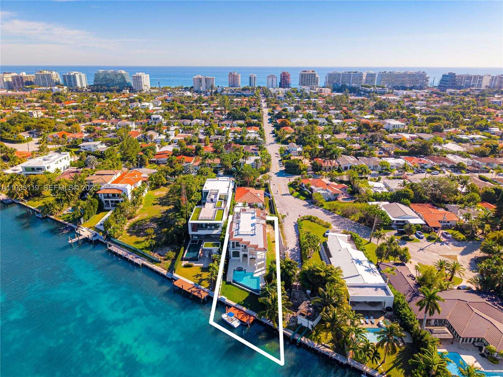 Small Image of 919 92ND ST, Surfside Number 2