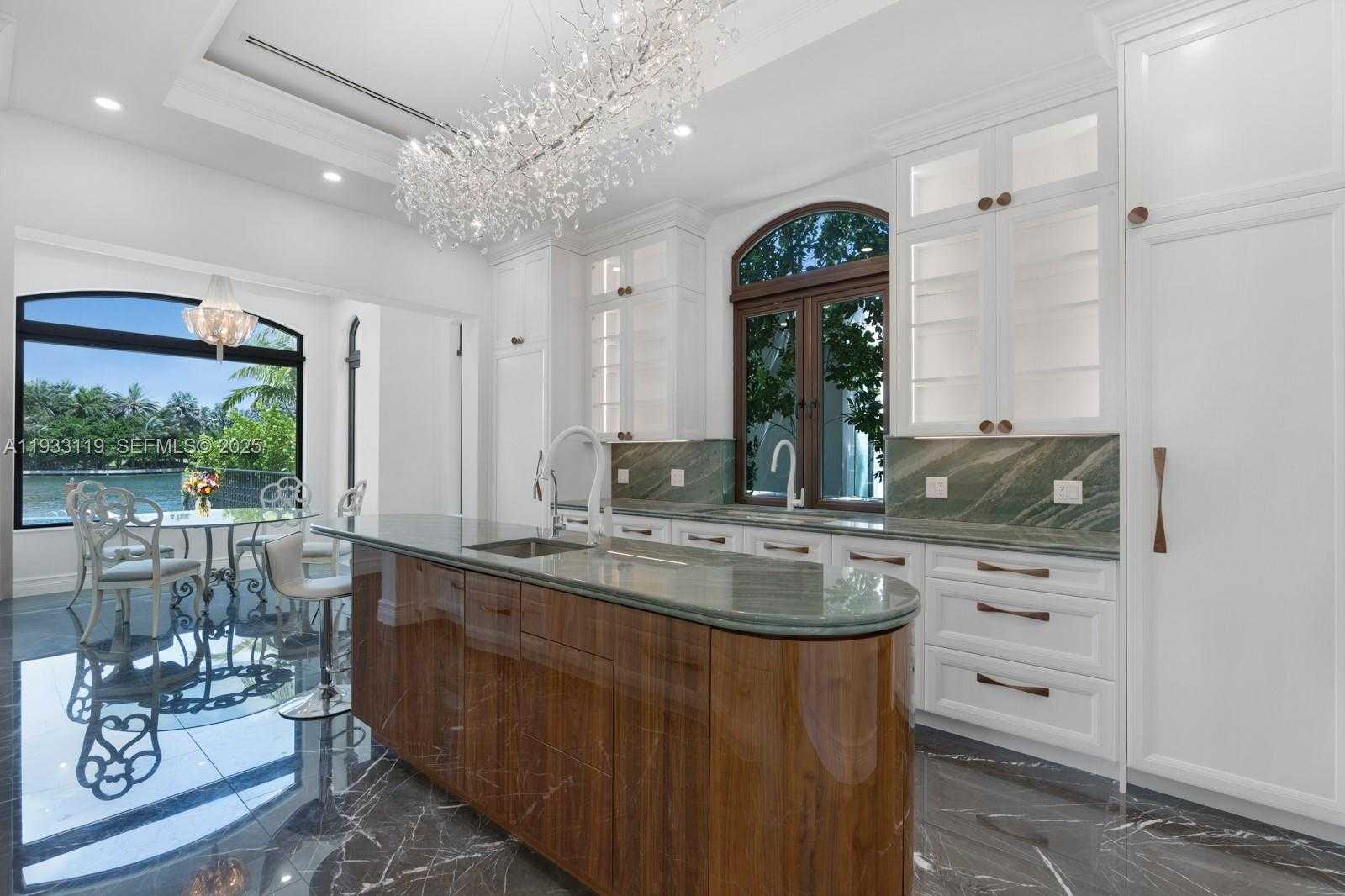 Small Image of 919 92ND ST, Surfside Number 20