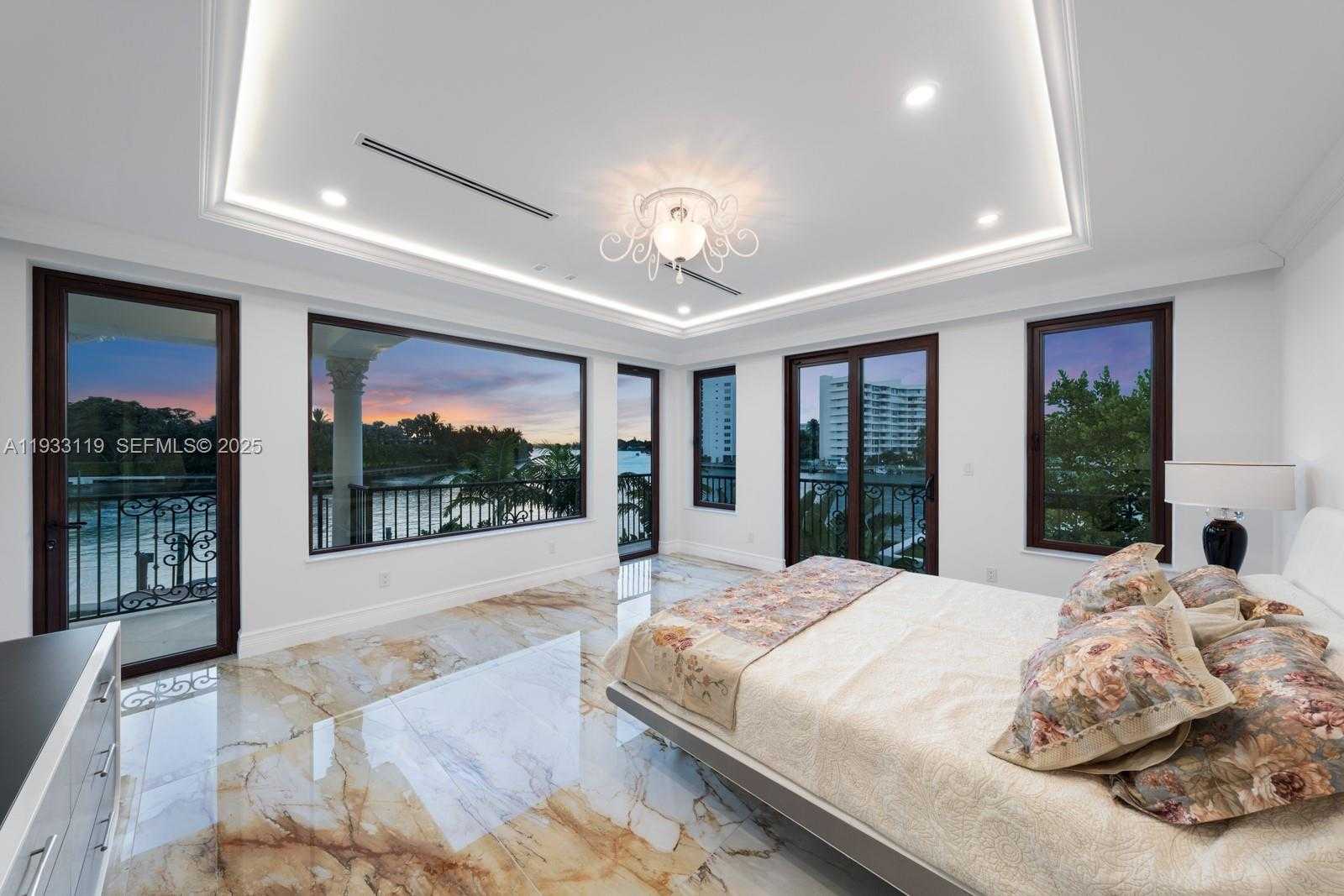 Small Image of 919 92ND ST, Surfside Number 26