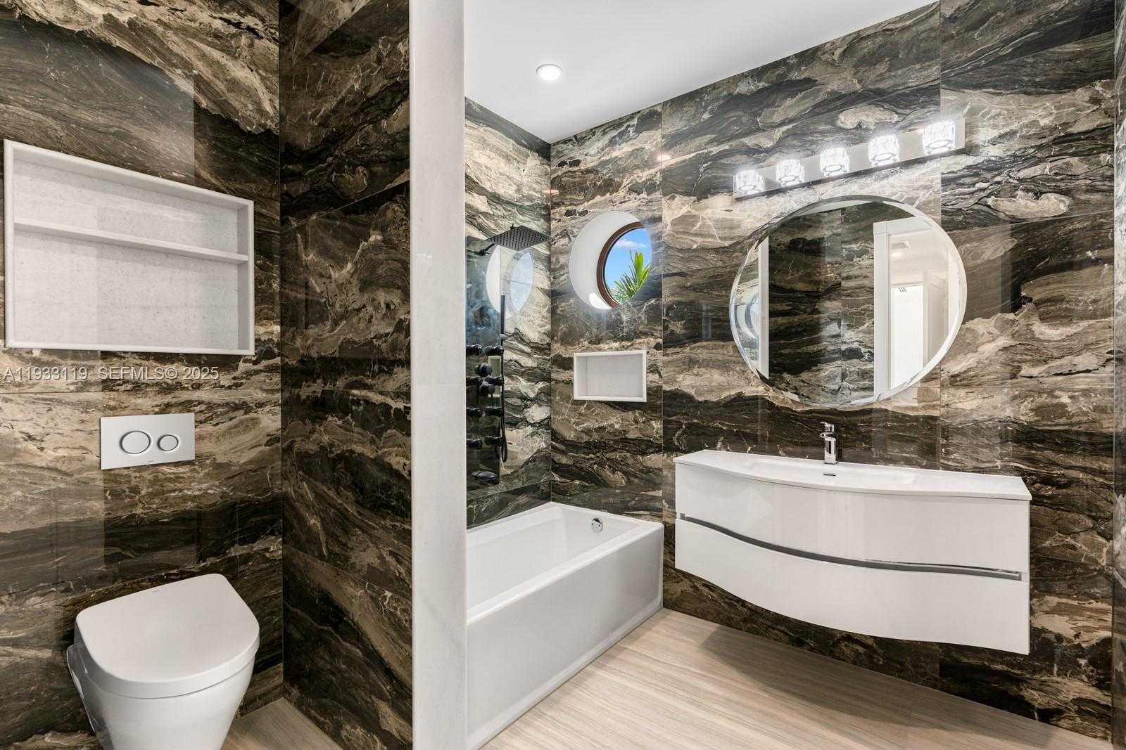 Small Image of 919 92ND ST, Surfside Number 34