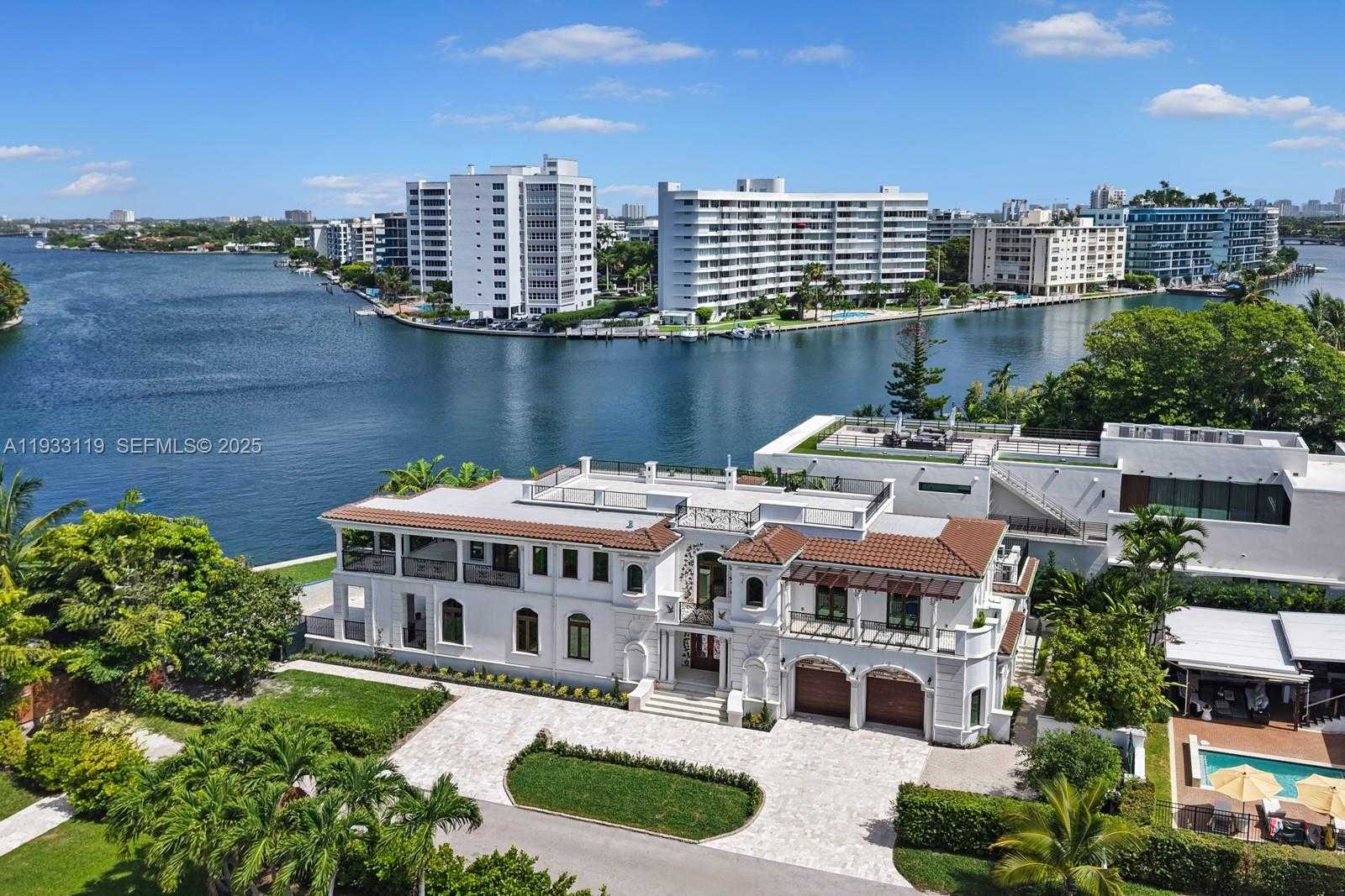 Small Image of 919 92ND ST, Surfside Number 7