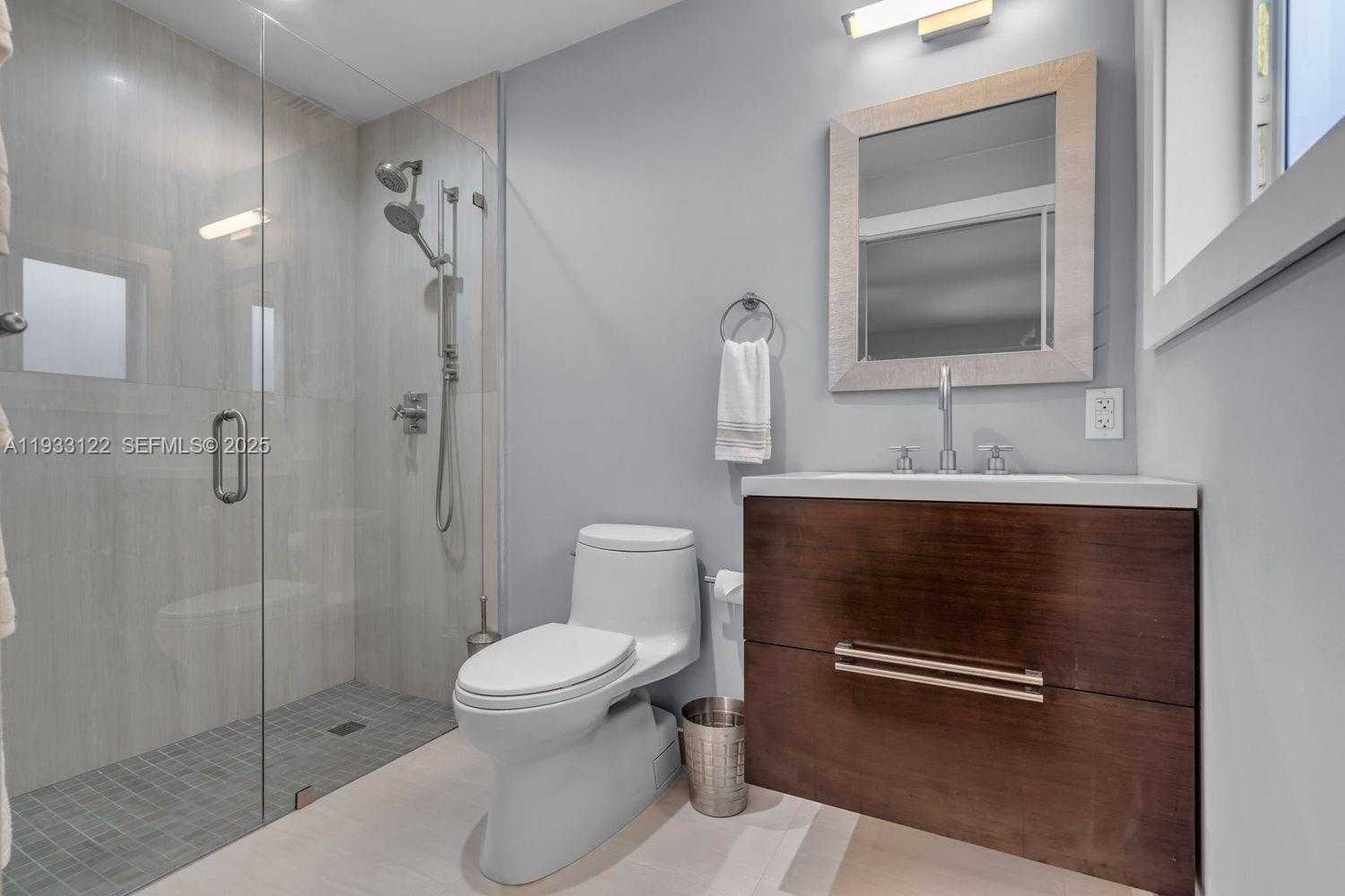 Small Image of 1245 MILAN AVE, Coral Gables Number 13