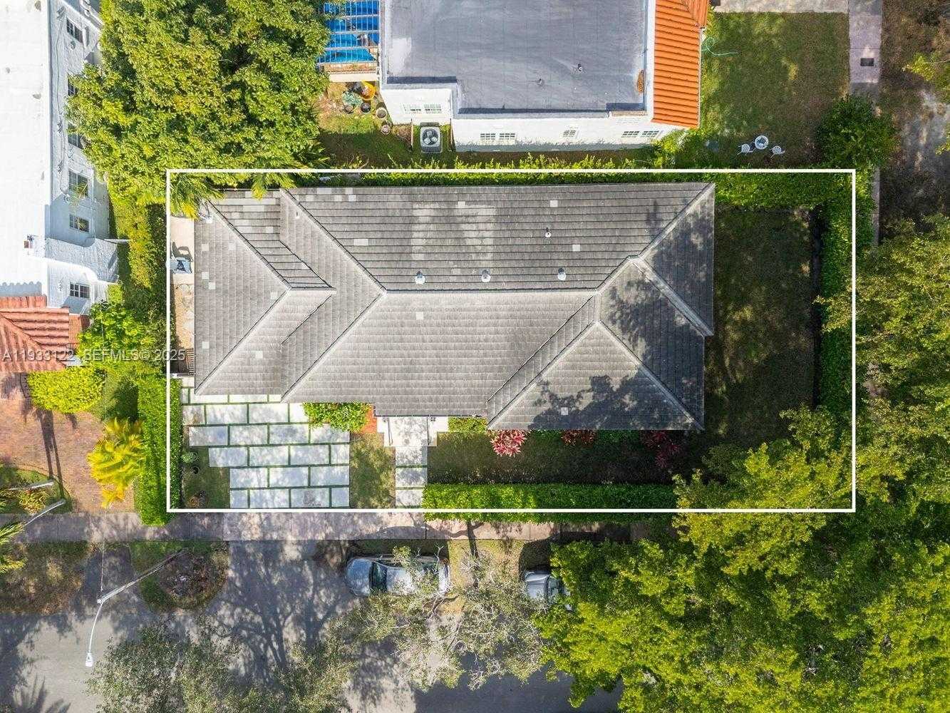 Small Image of 1245 MILAN AVE, Coral Gables Number 19