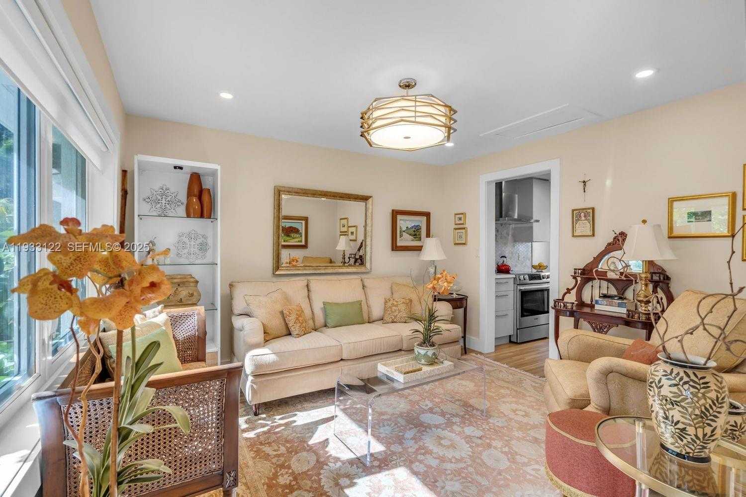 Small Image of 1245 MILAN AVE, Coral Gables Number 5