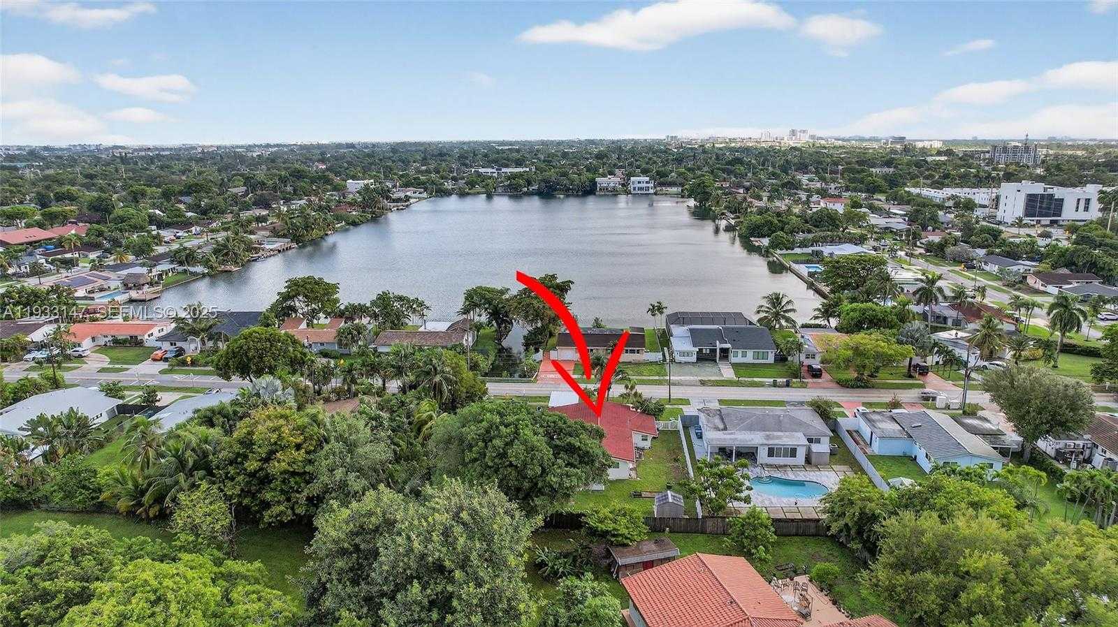 Small Image of 2500 NORTH EAST 209TH TER, Miami Number 40