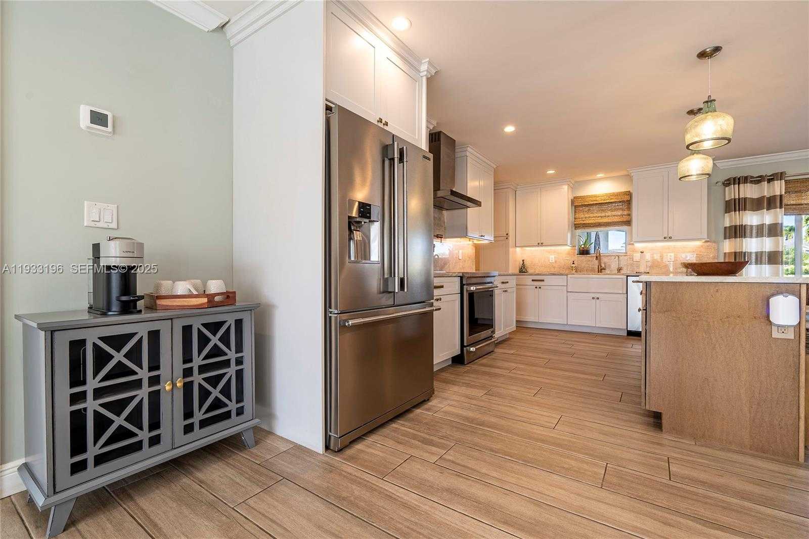 Small Image of 2832 NORTH EAST 34TH ST, Lighthouse Point Number 24