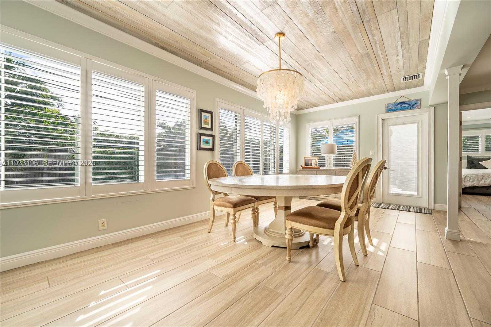 Small Image of 2832 NORTH EAST 34TH ST, Lighthouse Point Number 29