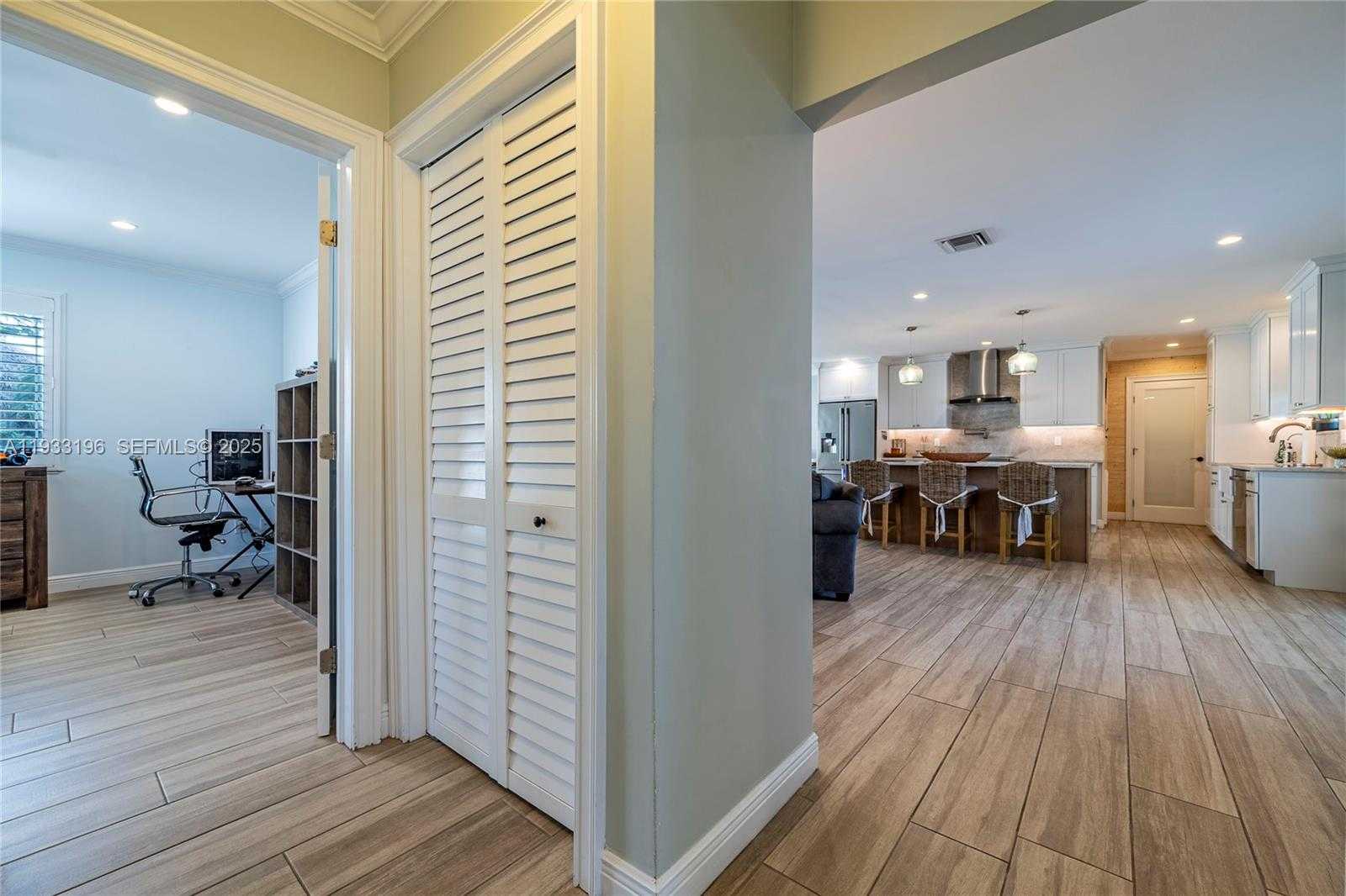 Small Image of 2832 NORTH EAST 34TH ST, Lighthouse Point Number 39