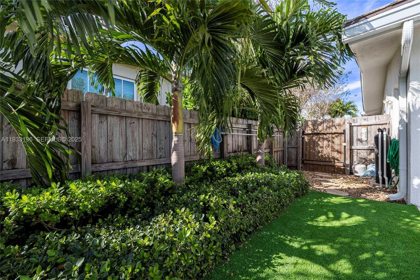 Small Image of 2832 NORTH EAST 34TH ST, Lighthouse Point Number 51