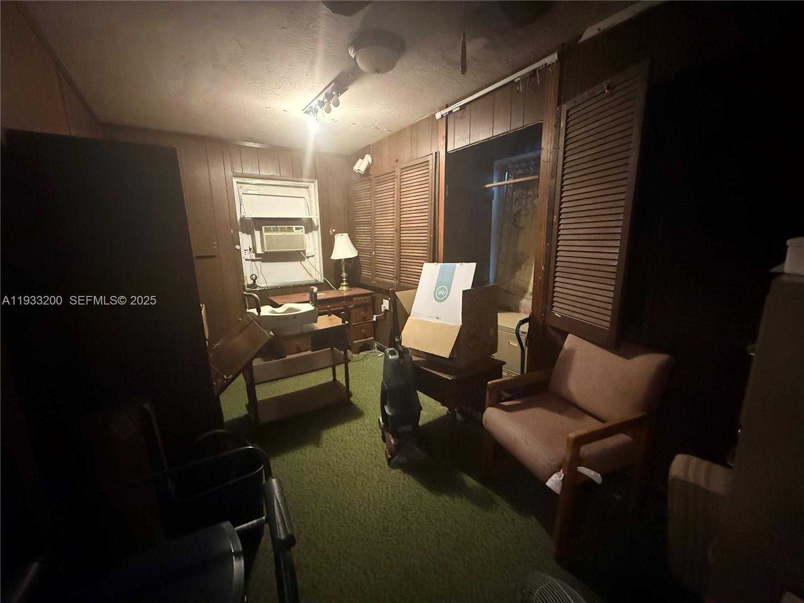 Small Image of 1001 SOUTH WEST 72ND CT, Miami Number 9