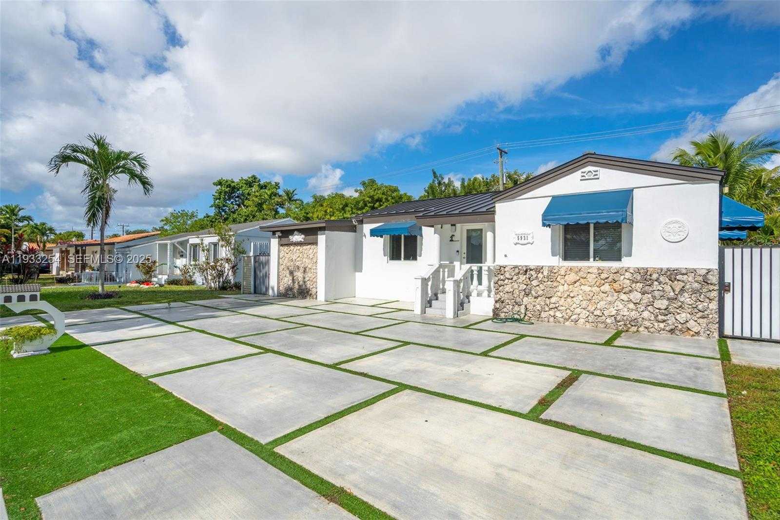 Small Image of 5931 SOUTH WEST 14TH ST, West Miami Number 3