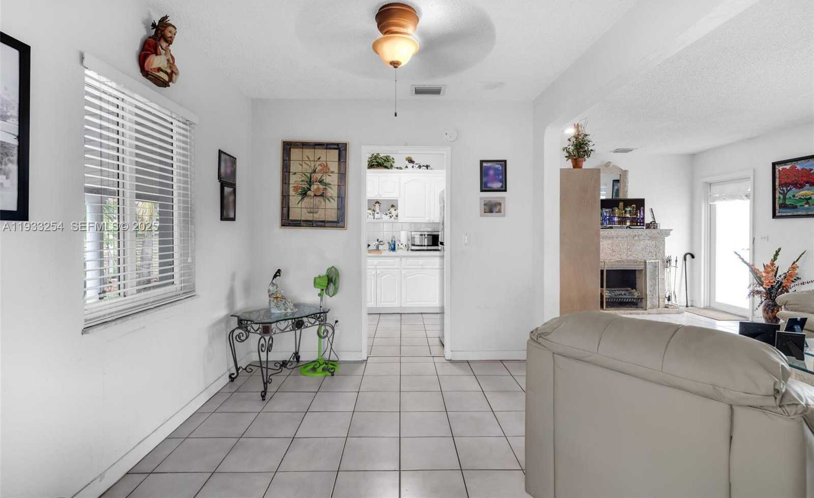 Small Image of 5931 SOUTH WEST 14TH ST, West Miami Number 8