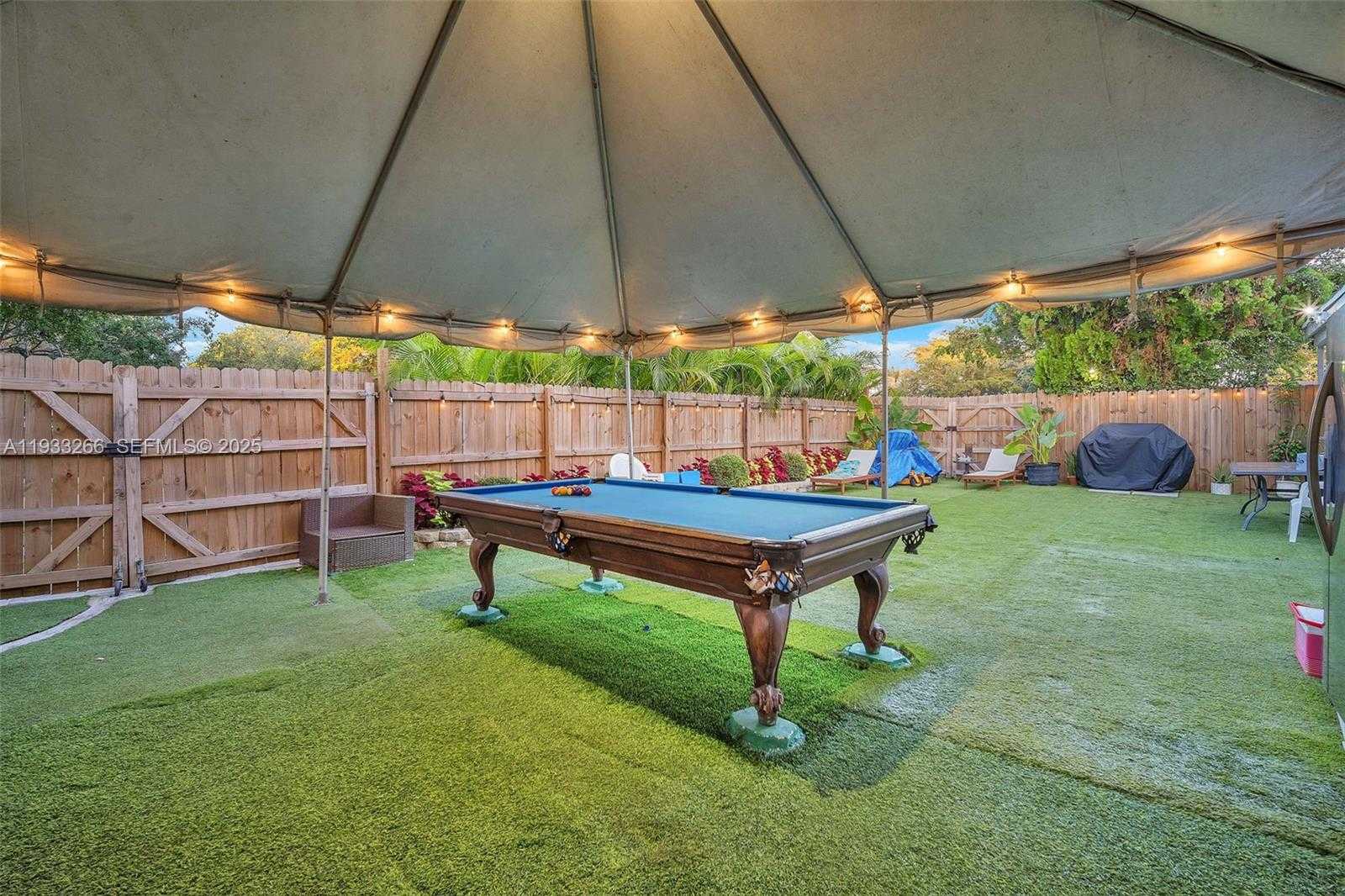 Small Image of 14140 NORTH EAST 10TH AVE, North Miami Number 19