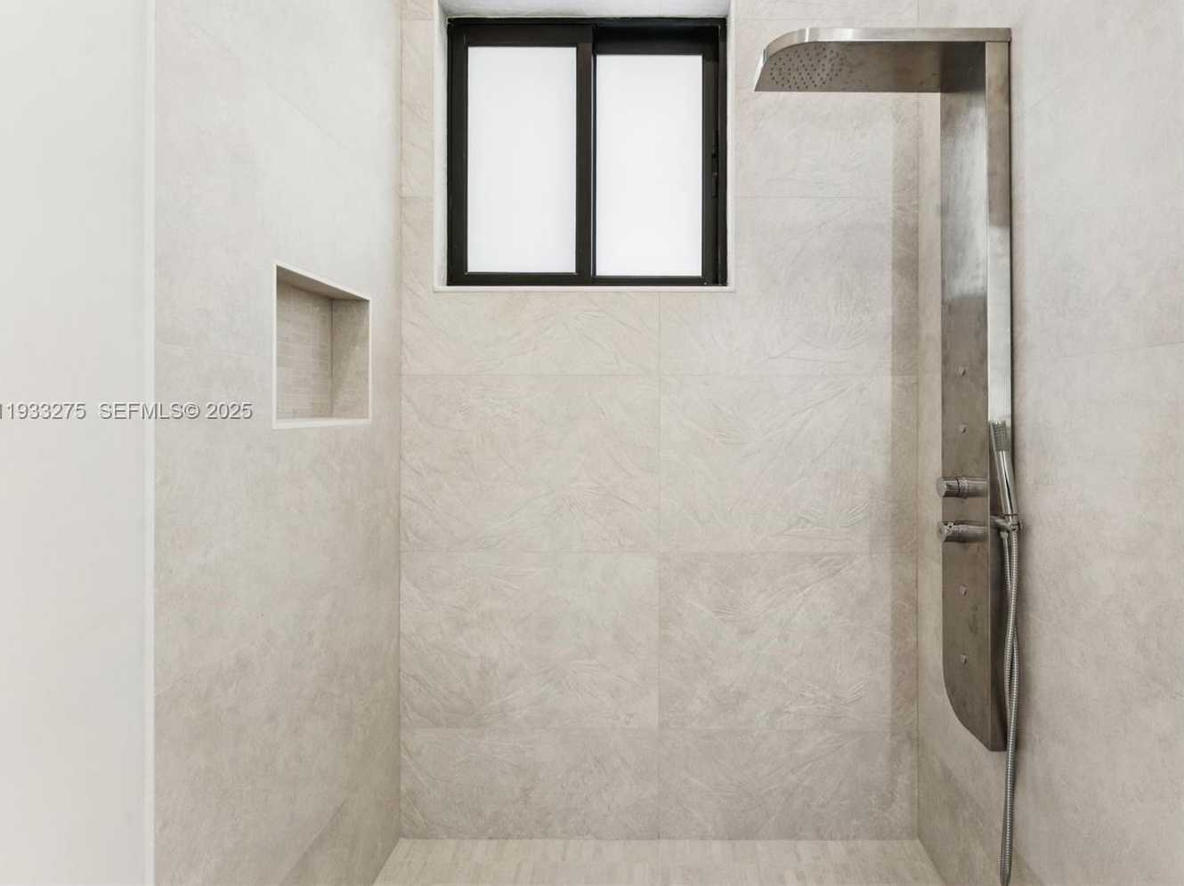 Small Image of 1304 SOUTH EAST 10TH TER, Deerfield Beach Number 19