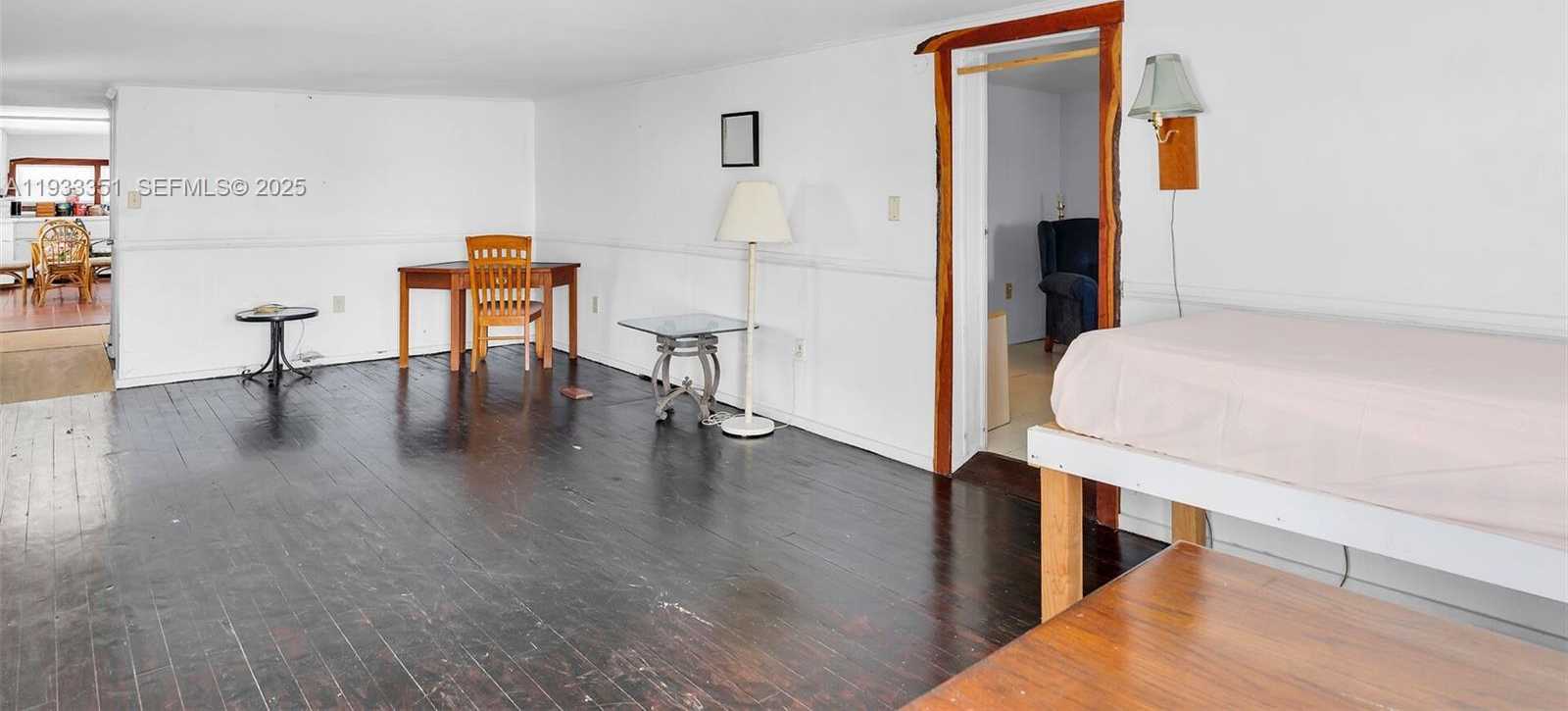 Small Image of 59761 OVERSEAS HWY, Marathon Number 13