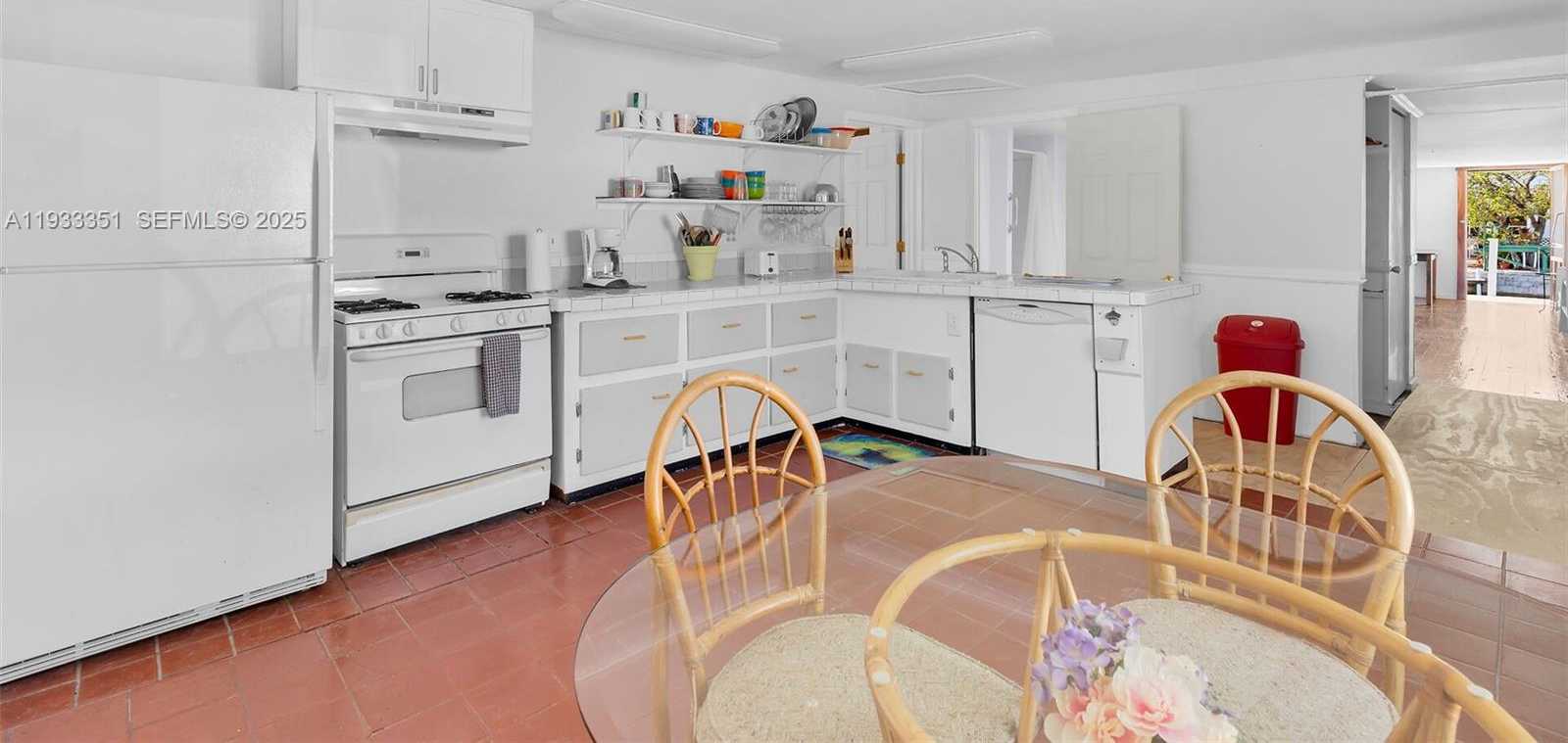 Small Image of 59761 OVERSEAS HWY, Marathon Number 18