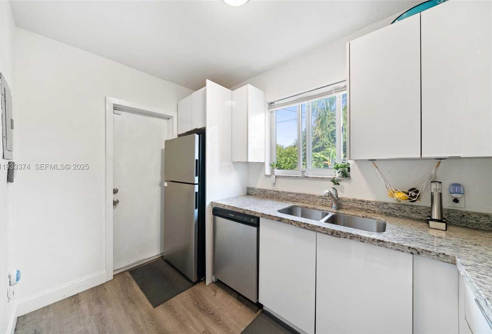 Small Image of 272 NORTH WEST 42ND ST, Miami Number 7