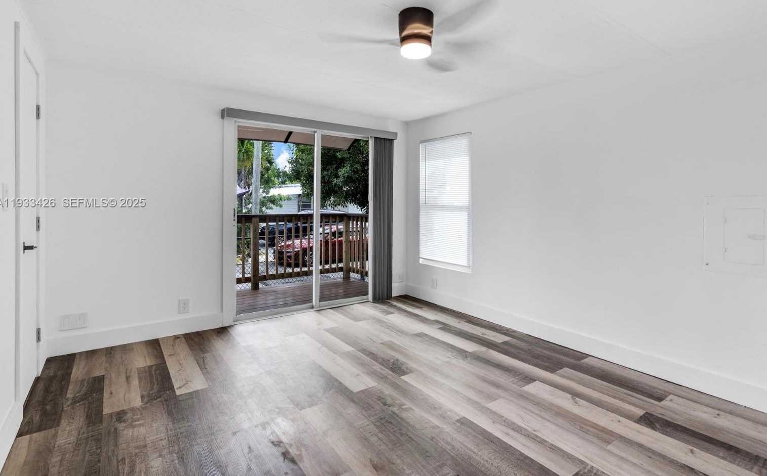 Small Image of 2394 NORTH EAST 136TH TER, North Miami Beach Number 4