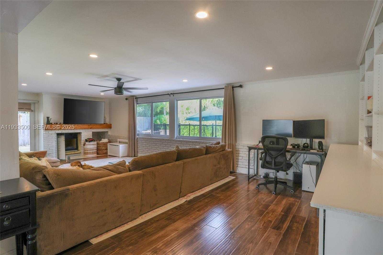 Small Image of 1707 NORTH EAST 52ND ST, Fort Lauderdale Number 12