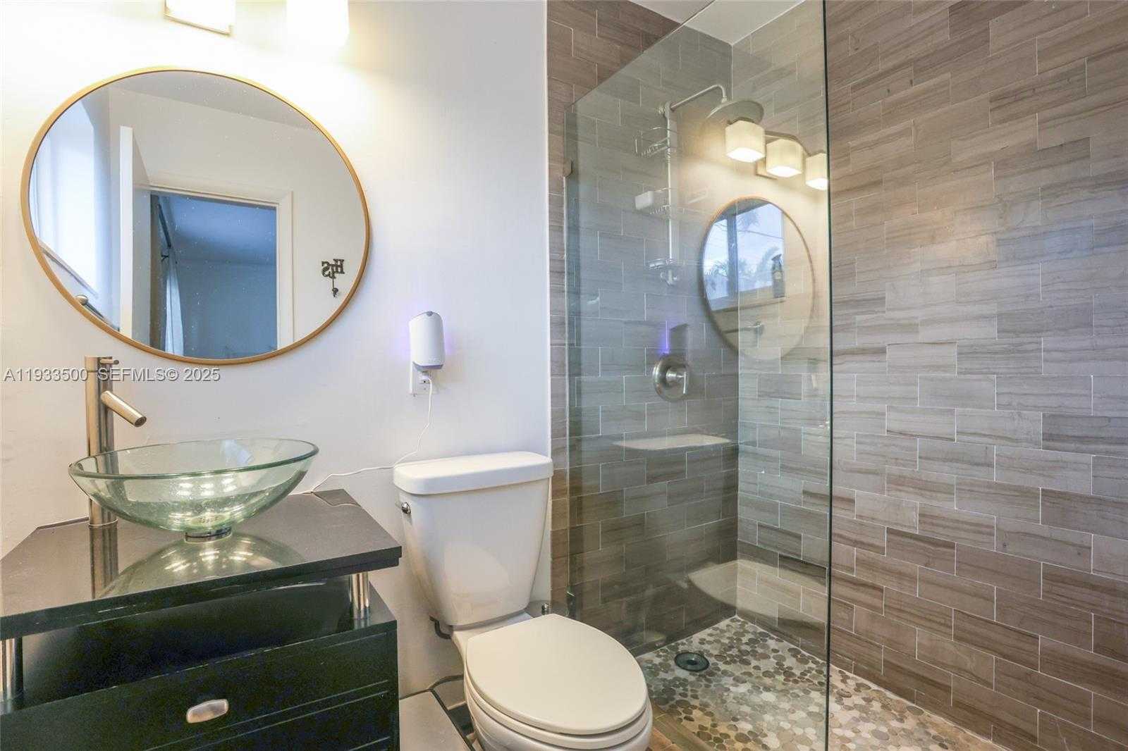 Small Image of 1707 NORTH EAST 52ND ST, Fort Lauderdale Number 20